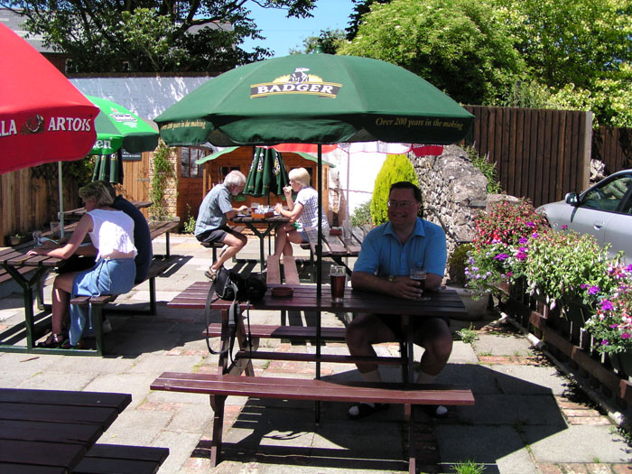 Arreton White Lion 005