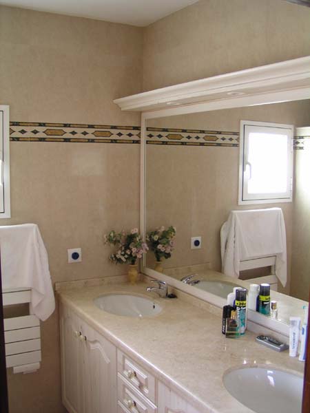 Andrea Villa Rog Bathroom 1